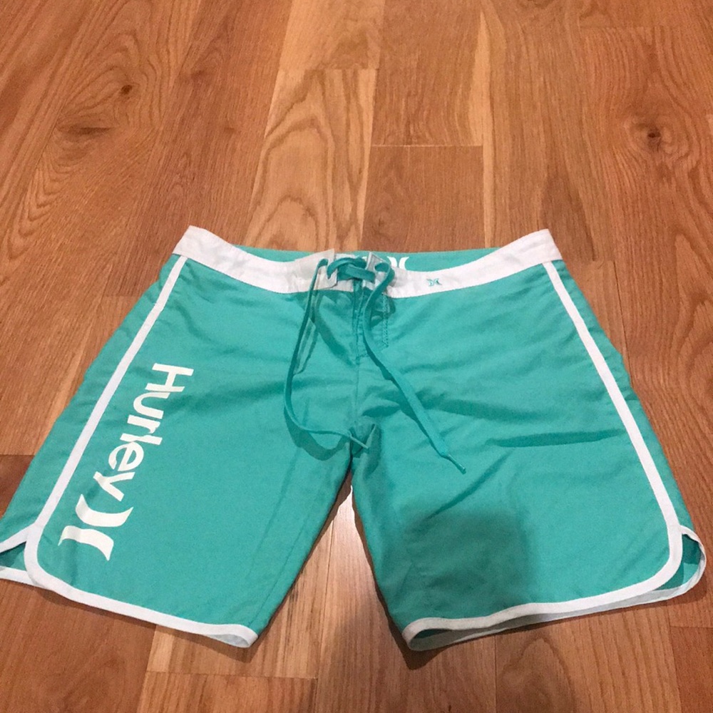 Hurley boardshorts